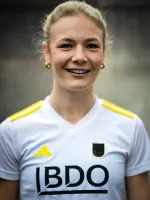 Ella R.