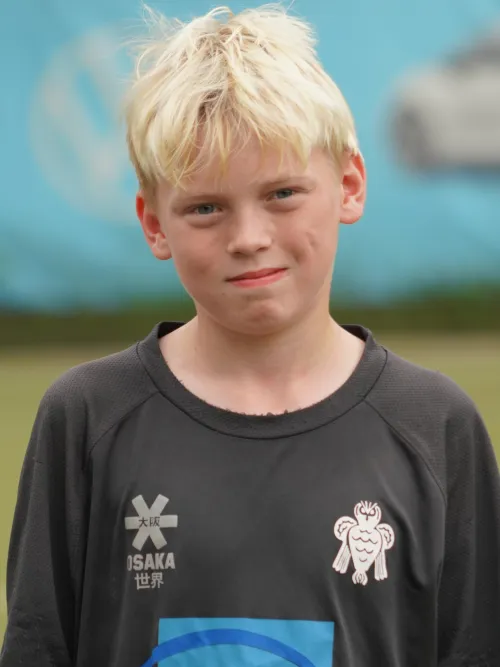 player image